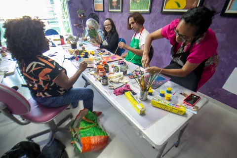 Ateliê: Pintura criativa